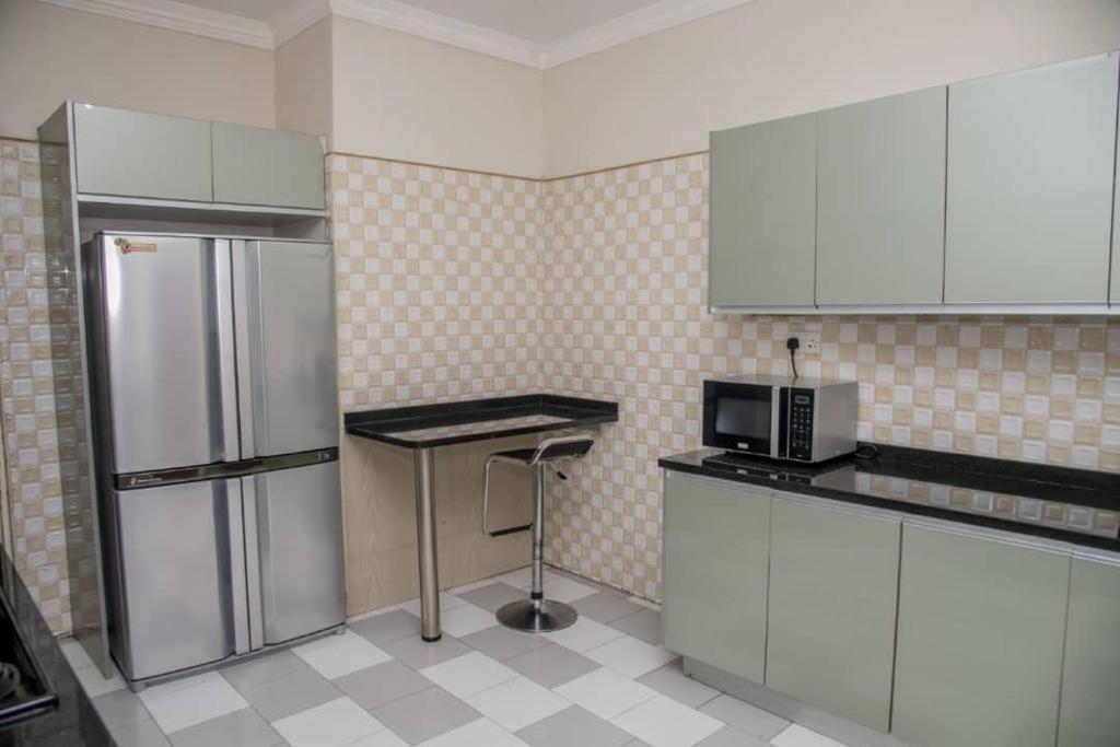 Royal Suites Apartments Lusaka Exterior photo
