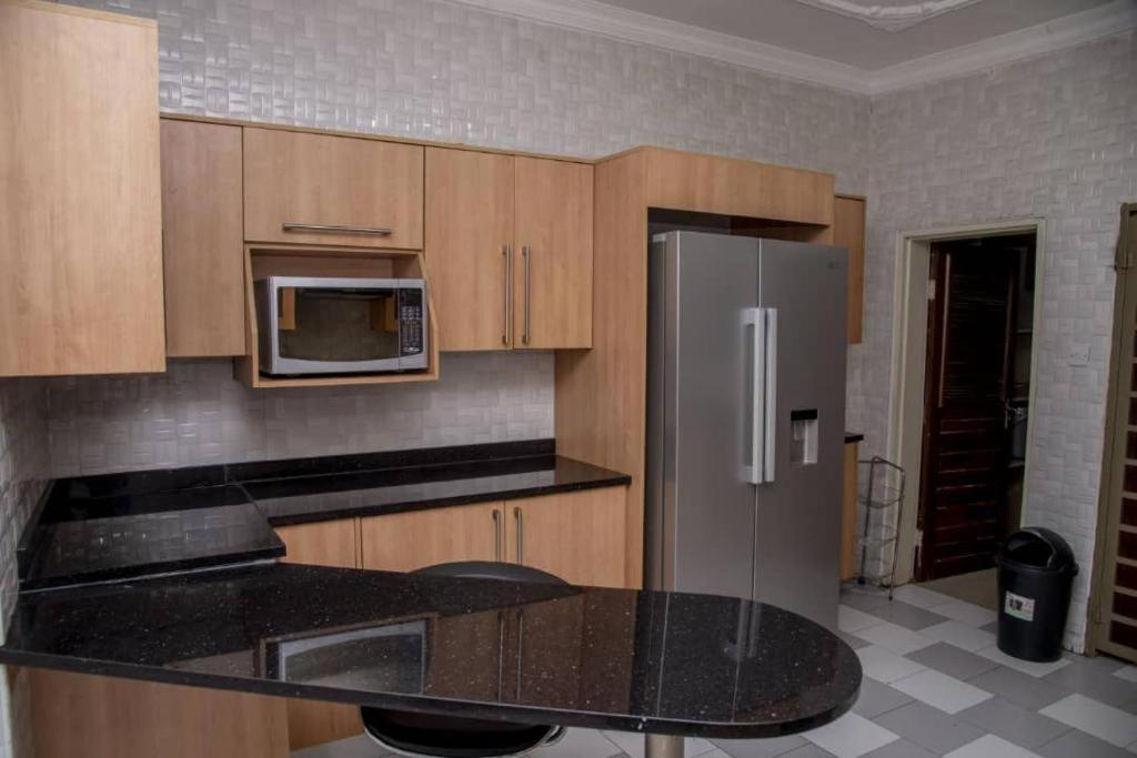 Royal Suites Apartments Lusaka Exterior photo